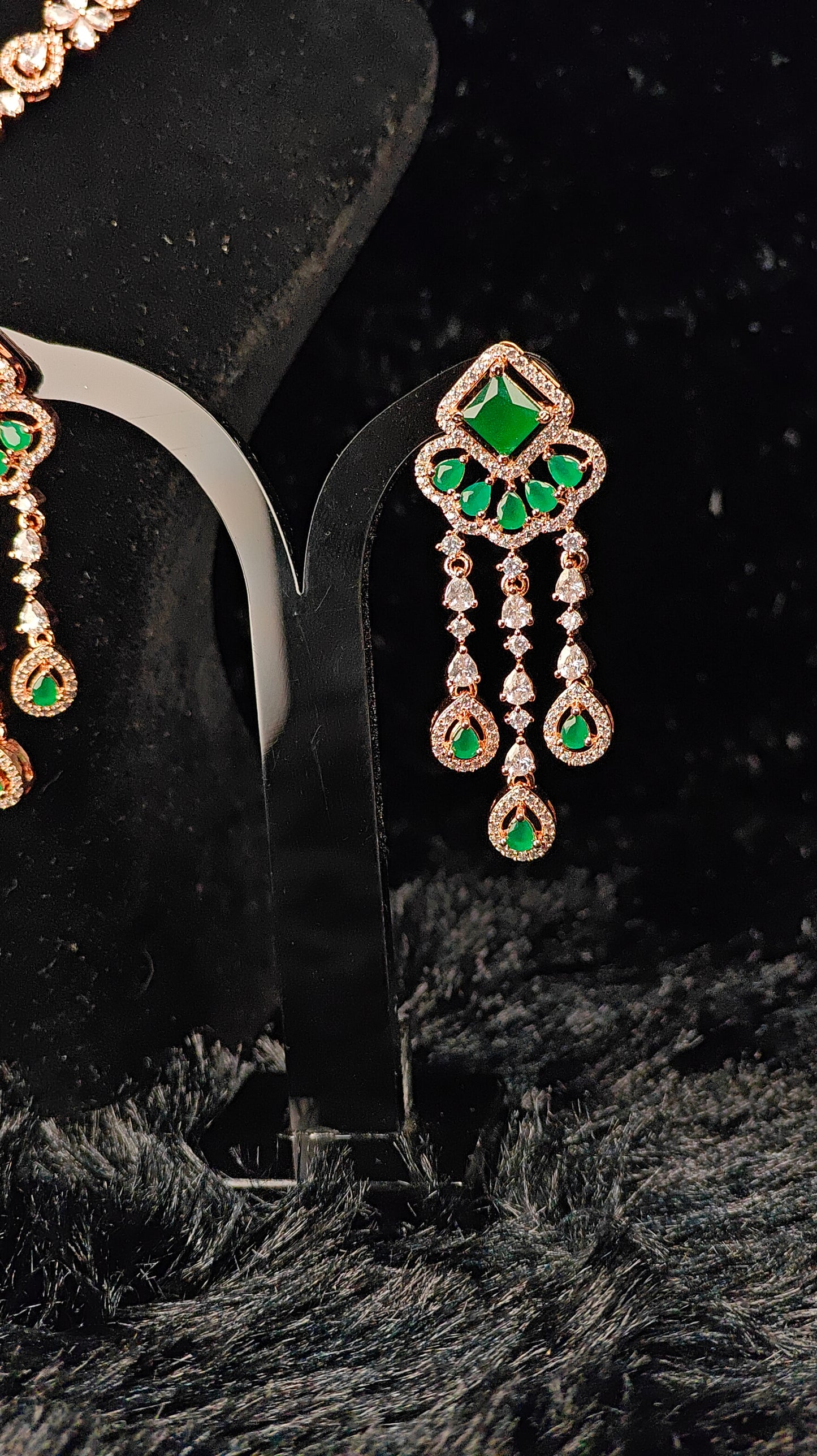 Emerald Green & CZ Rose Gold Necklace Set