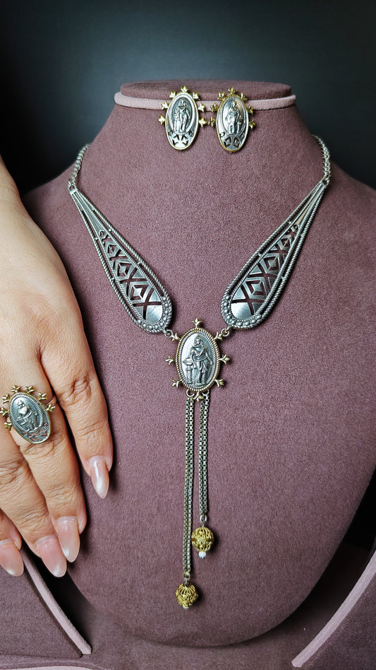Royal Emblem Oxidised Pendant Necklace Set