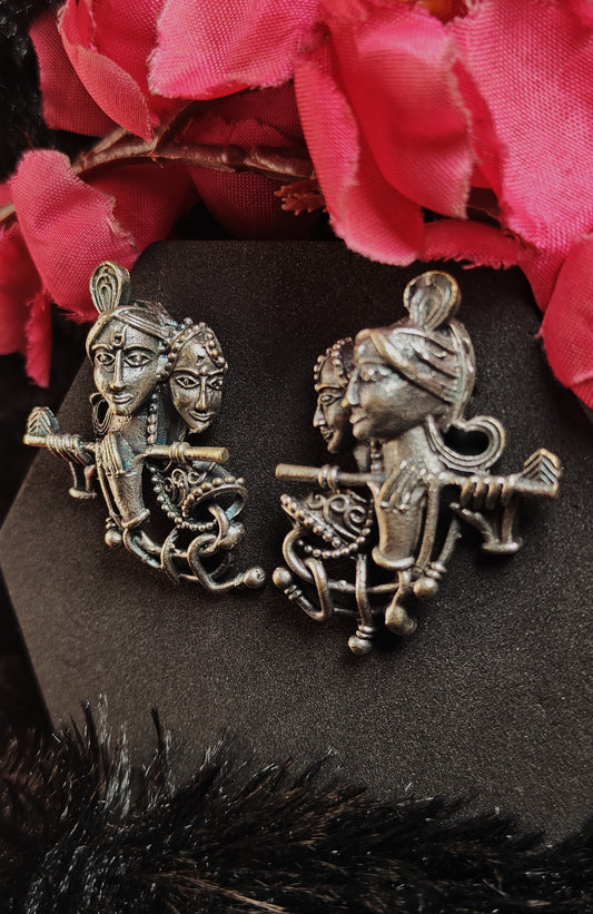 Tribal Swing Couple Oxidised Earrings