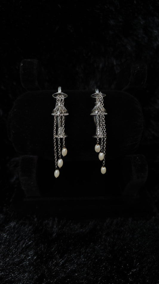 Noor-E-Phool Vase Chain Earrings