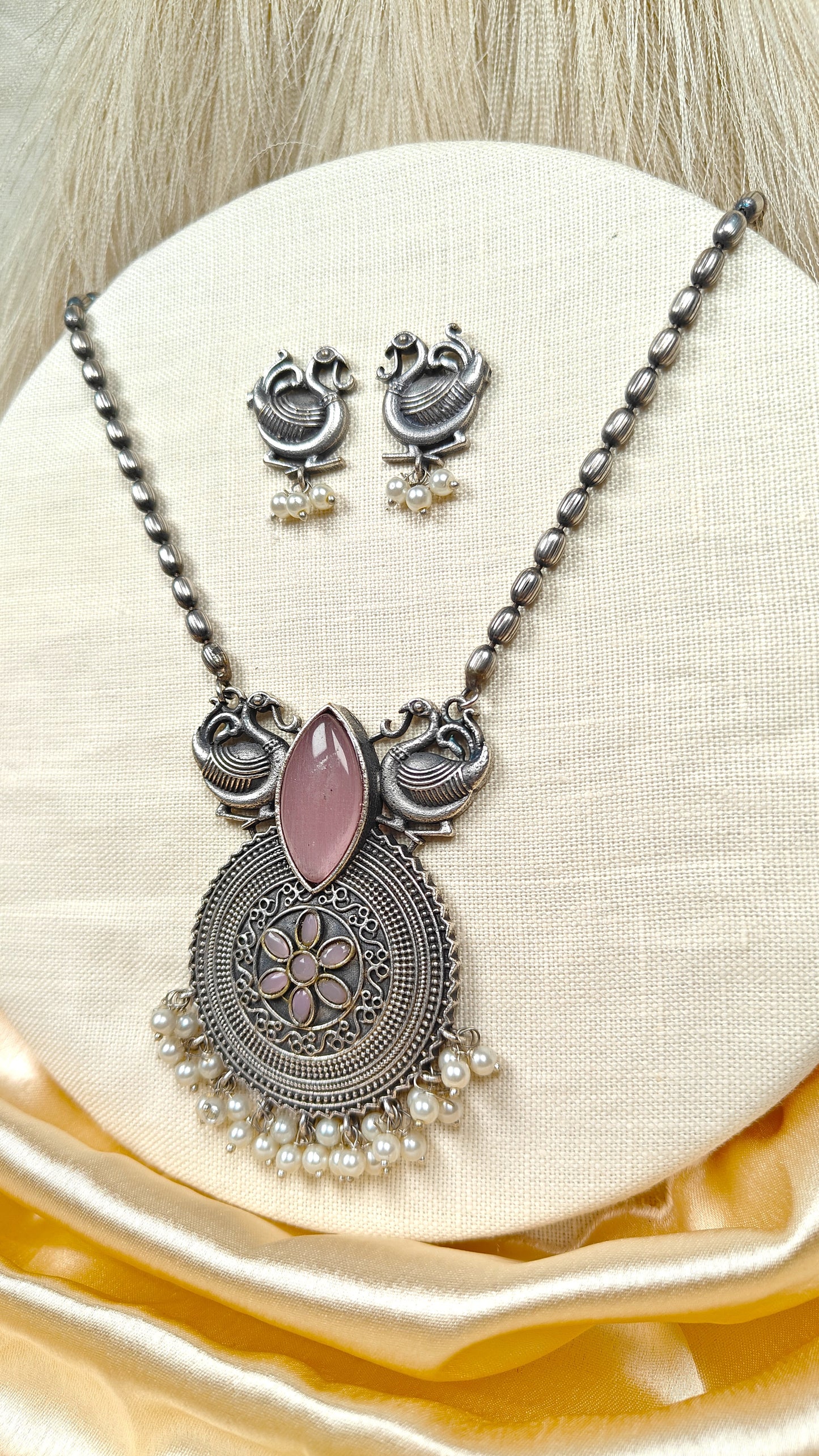 Swan Blossom Antique Silver Necklace Set