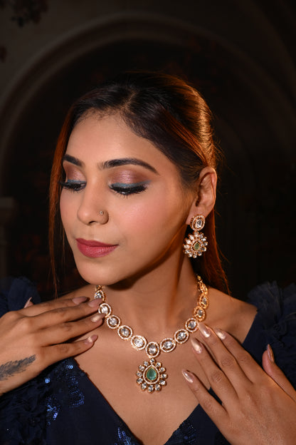 Green Teardrop Kundan Necklace Set with Mirror-Polished Uncut Stones