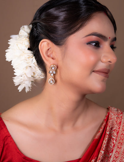 Regal Teardrop Kundan Elegance