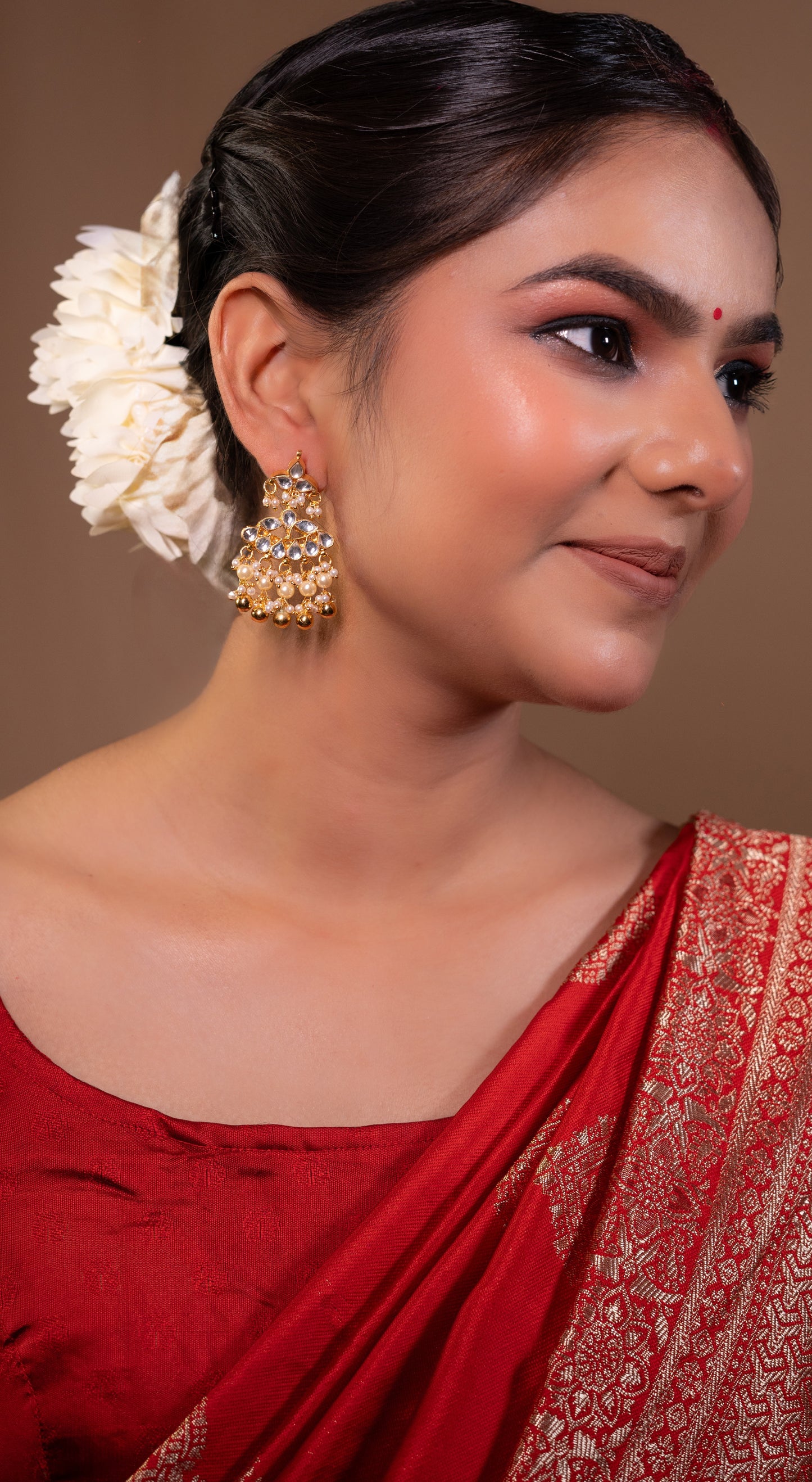 Timeless Gold Kundan Studs