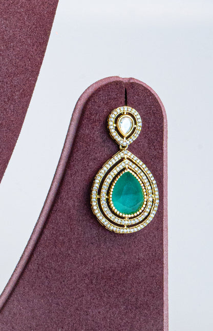 Mint Green Teardrop Kundan Necklace