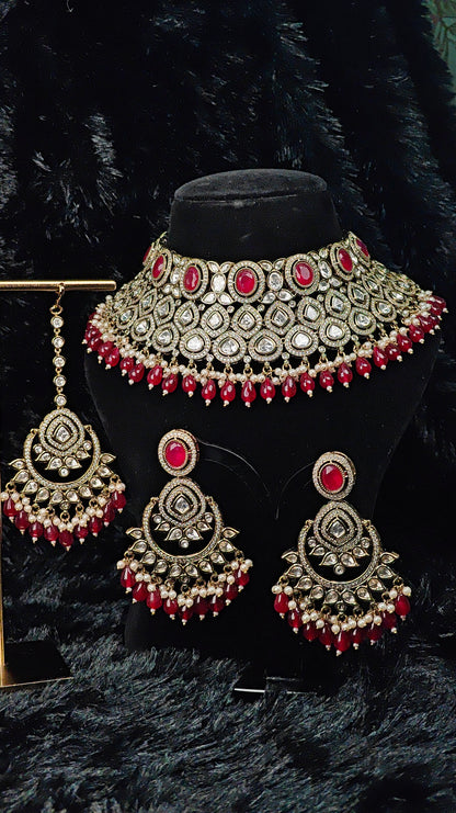 Traditional Bridal Kundan Jewelry Set