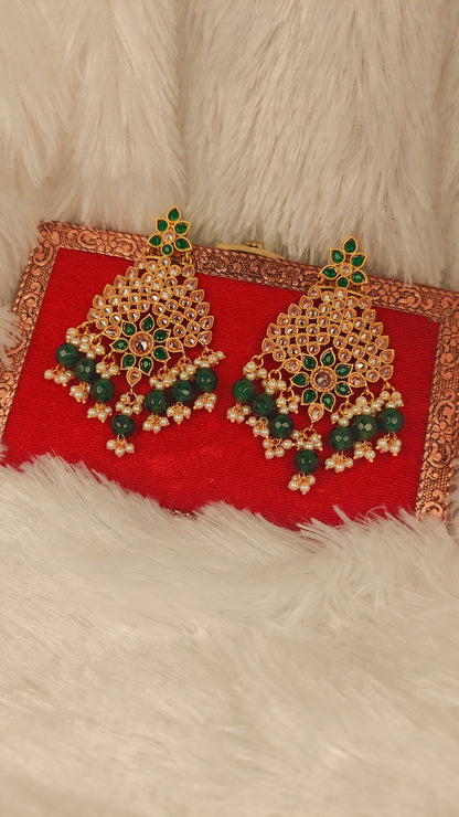 Boucles d'oreilles pendantes Kundan Vert émeraude