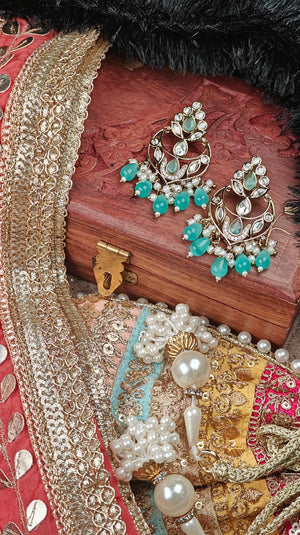 Teri 'Chaandbaliyan' – image 2