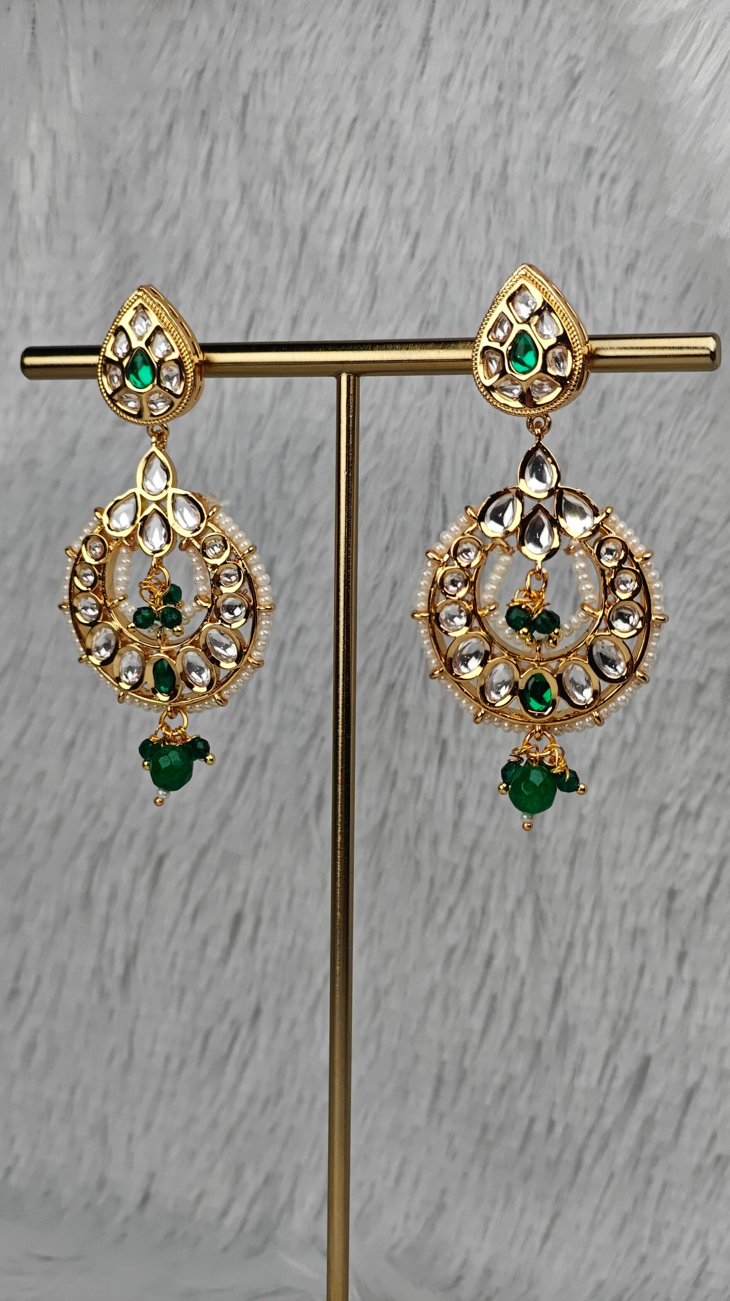 Emerald Teardrop Kundan Chandbalis with Pearl Detailing