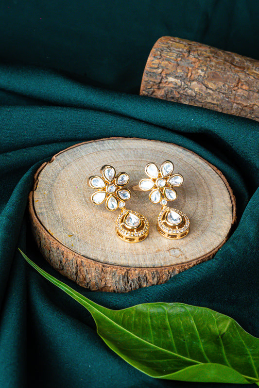 Classic Gold Teardrop Kundan