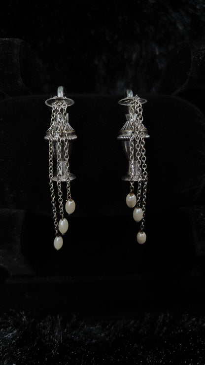 Noor-E-Phool Vase Chain Earrings