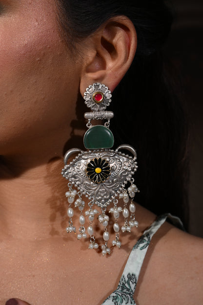 Regal Meadow Antique Dangler Earrings