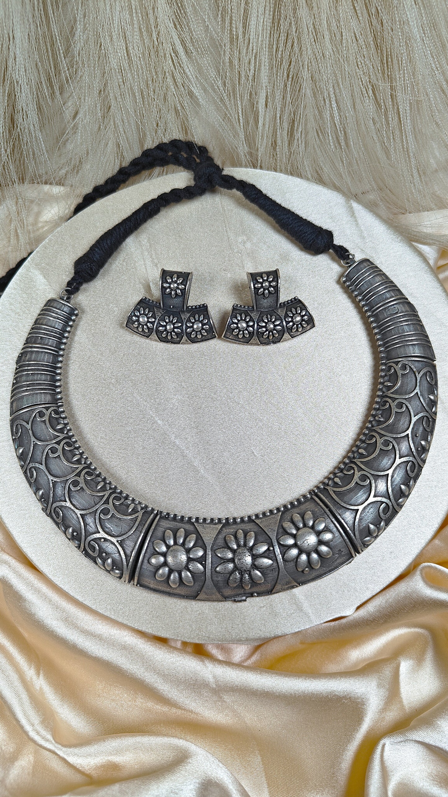 Bold Floral Engraved Oxidised Choker Set