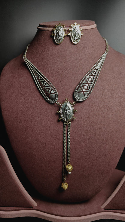 Royal Emblem Oxidised Pendant Necklace Set
