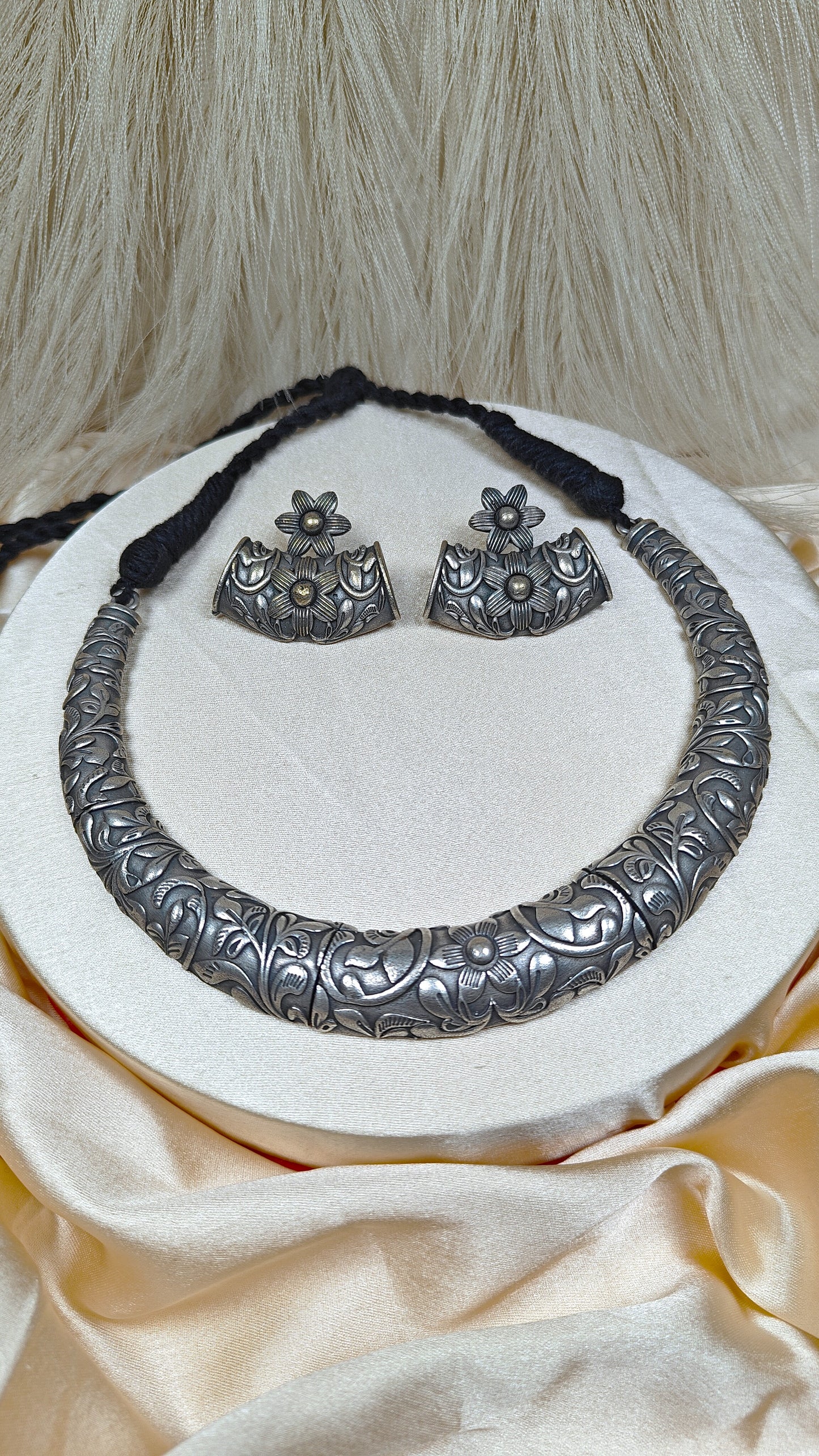 Vintage Bloom Oxidised Choker Set