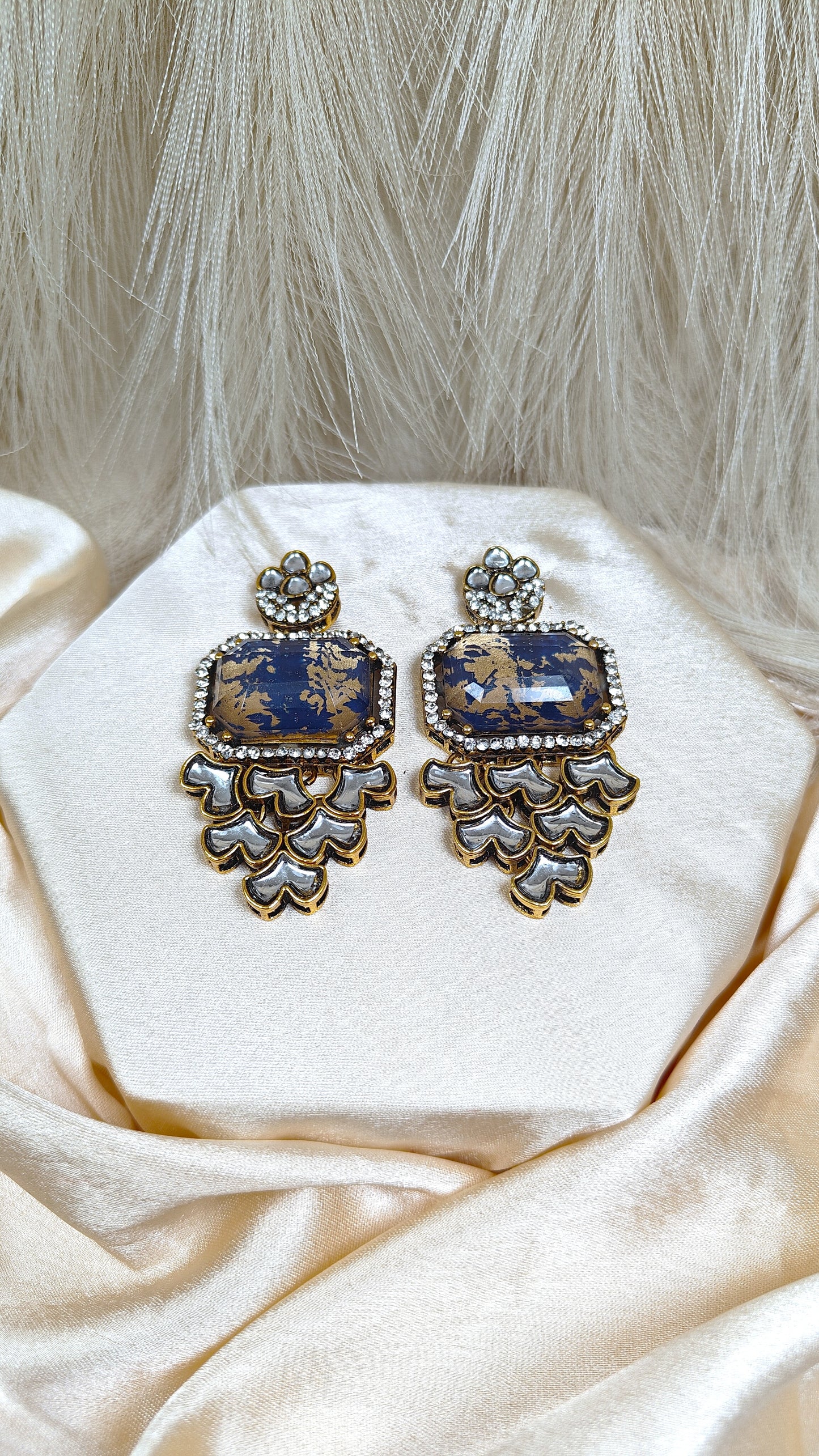 Royal sapphire tapestry kundan earrings