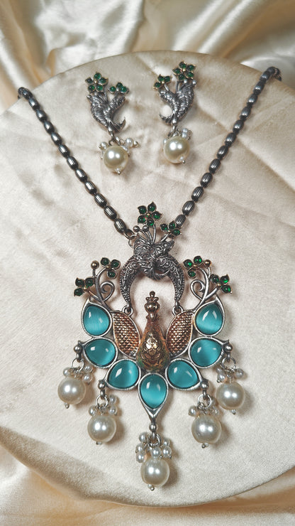 Aqua Feather Twin Peacock Pendant Set