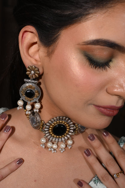 Noir Pearl Medallion Oxidised Choker Set