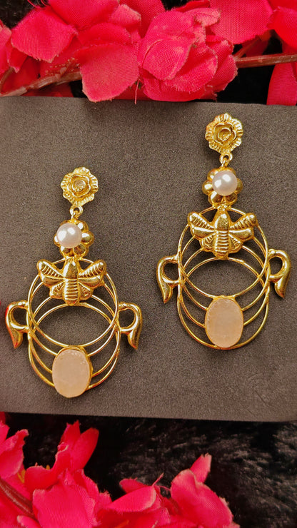 Gold-Plated Bee Motif Earrings With Pearl