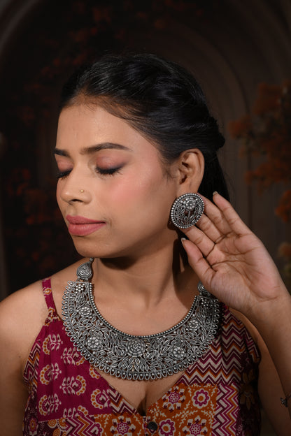 Floral Oxidised Necklace Set
