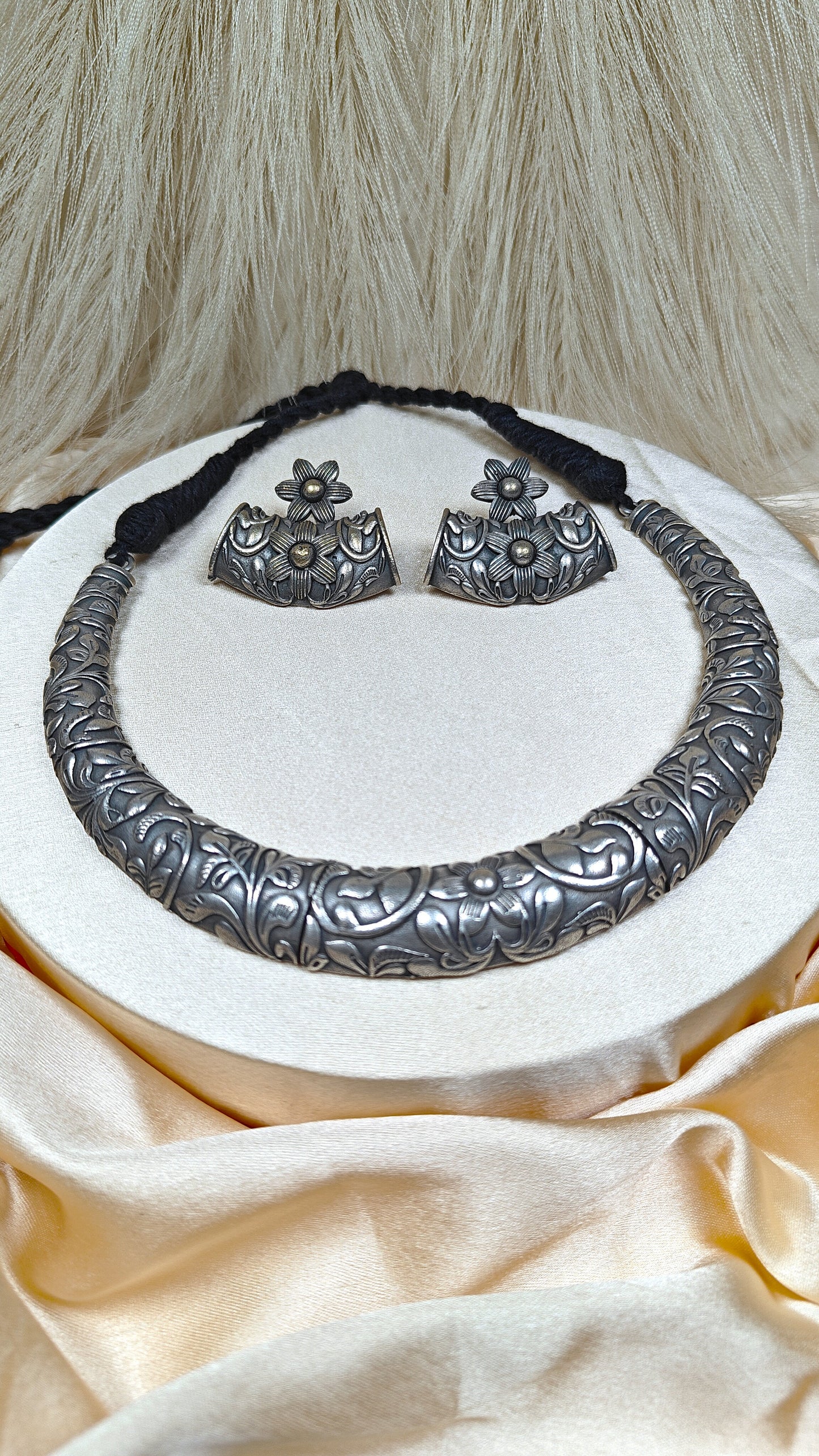 Vintage Bloom Oxidised Choker Set