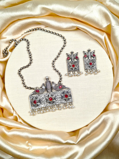 Oxidized silver peacock ruby stone necklace set
