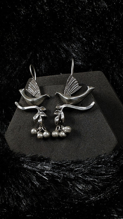 Antique Silver BIird Design Dangle Earrings With Ghungroo