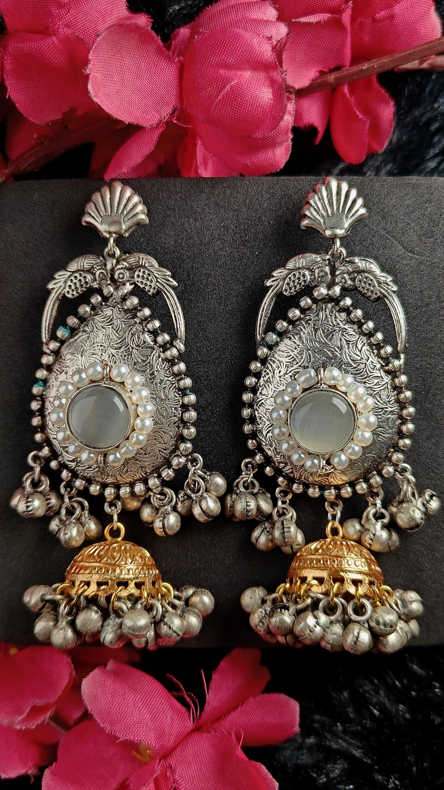 Vintage Oxidized Dual-Tone Pearl Dome Earrings
