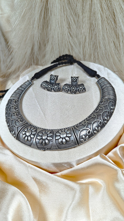 Bold Floral Engraved Oxidised Choker Set