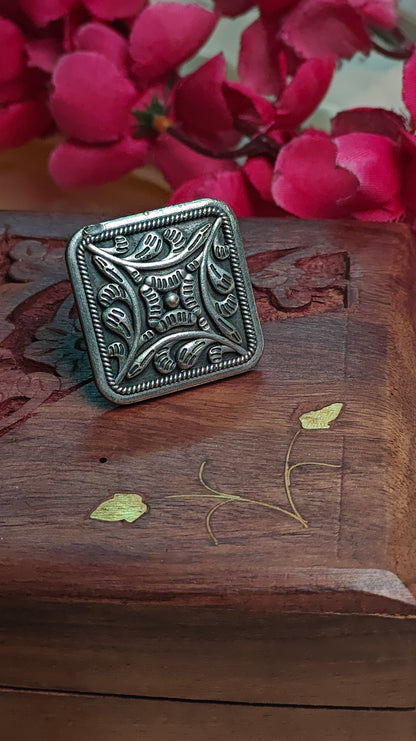 Vintage Tribal Square Silver Ring