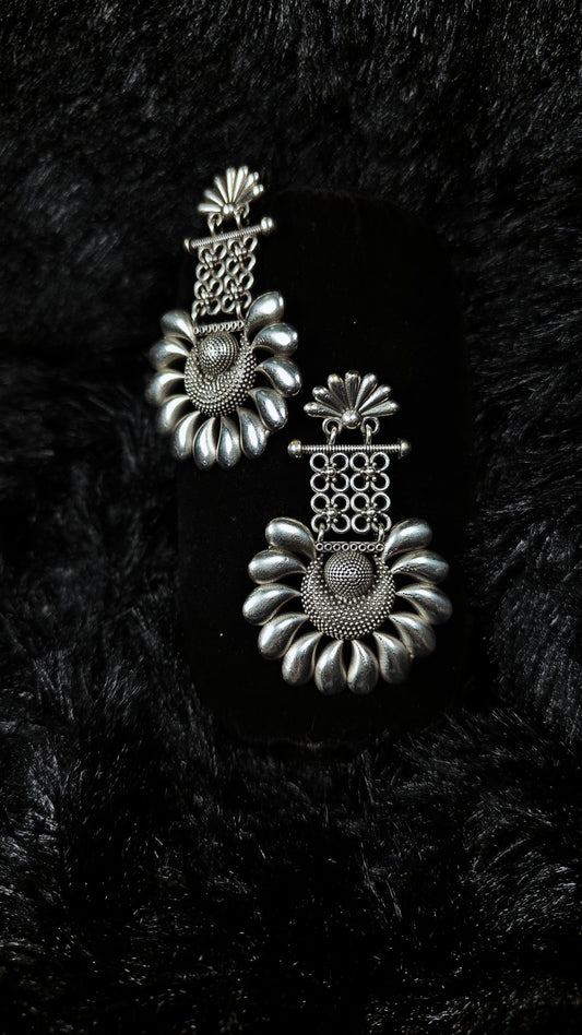 Antique silver floral drop earrings